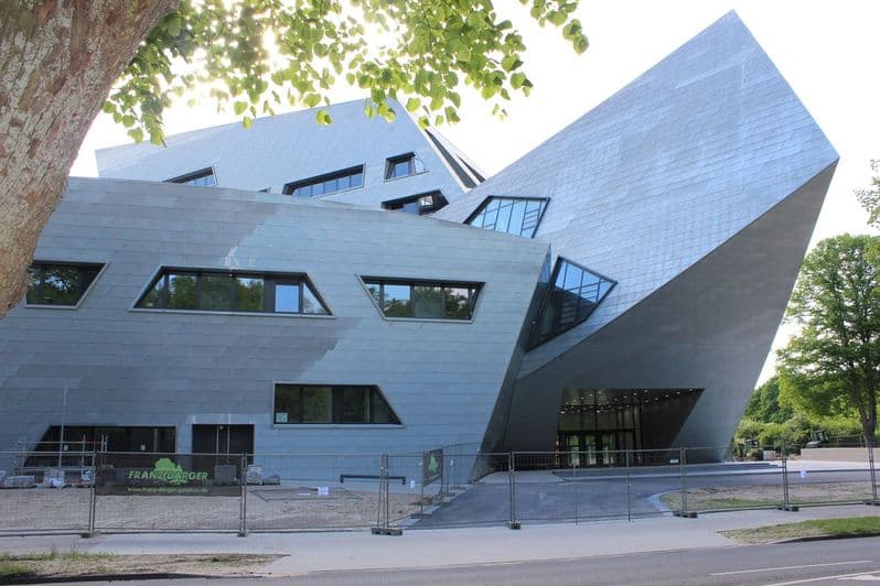 Libeskind Bau in Lüneburg