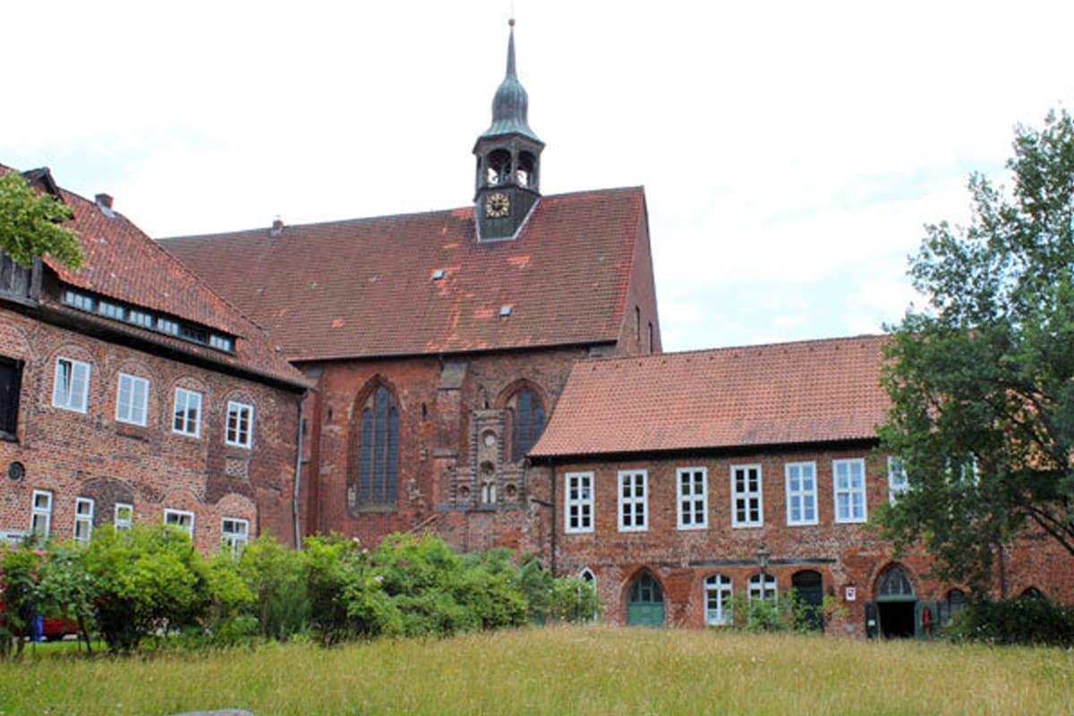 Bei der Radtour auf dem Ilmenau Radweg kann man Kloster Lüne besichtigen