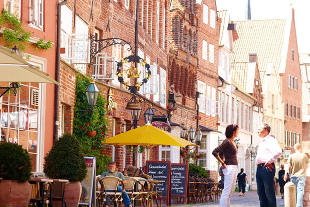 Pittoreske Gasse in der Altstadt Lüneburg