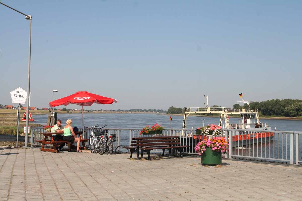 Elbfähre bei Hoopte