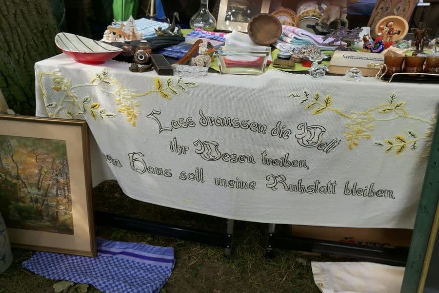 Flohmarkt in Bockelskamp auf dem Findelhof