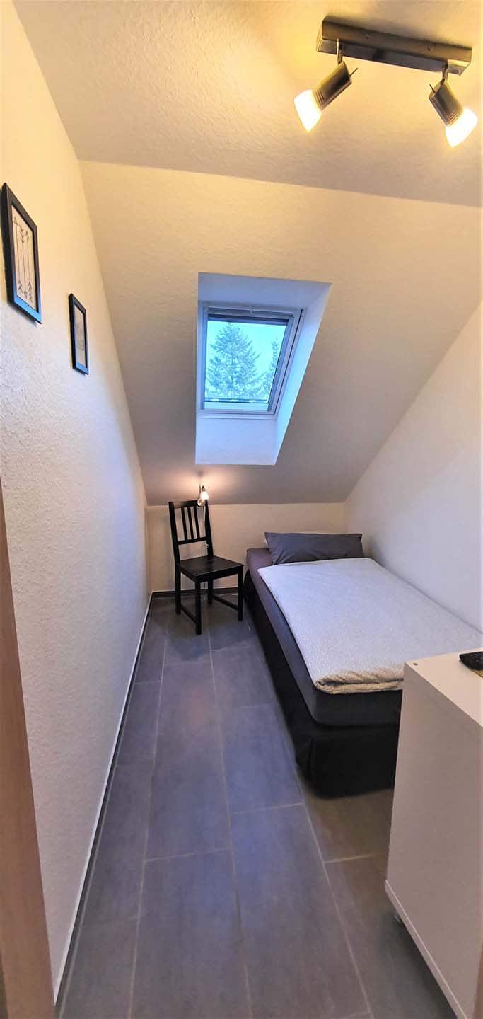 Kleines Schlafzimmer in dem Appartement Seeve im Ferienquartier Hamburg im Seevetal