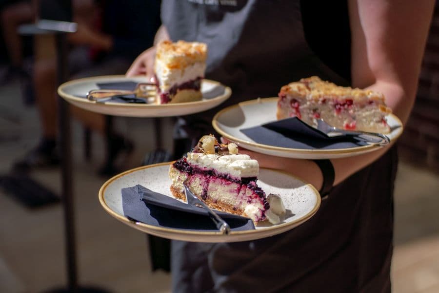 Kuchen im Café im Glockenhof in Lüneburg