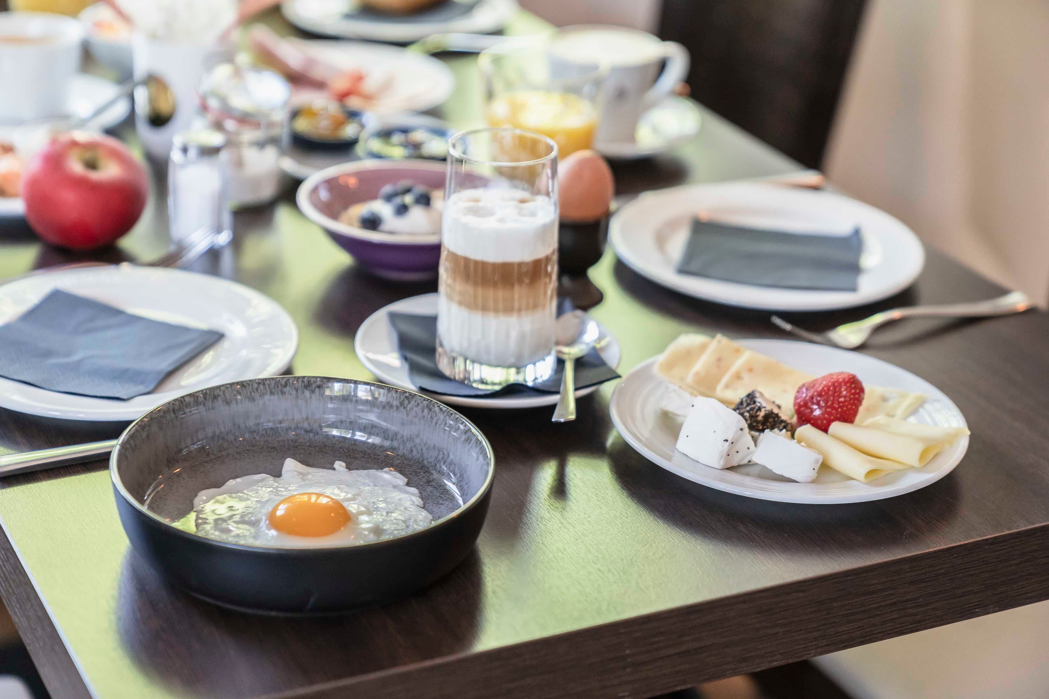 Frühstück im Flair Hotel zur Eiche 