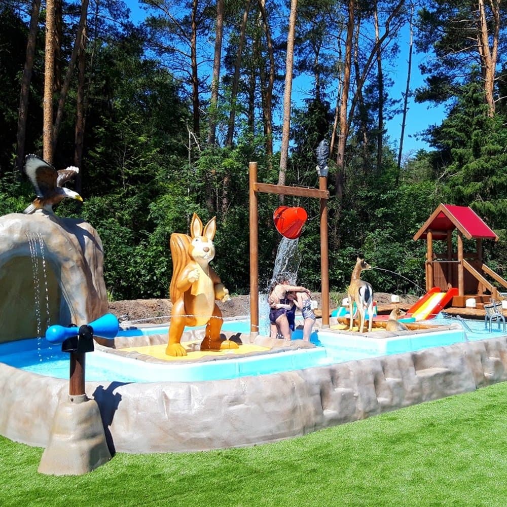 Der Wohnmobilstellplatz gehört zum Ferienzentrum Heidenau.